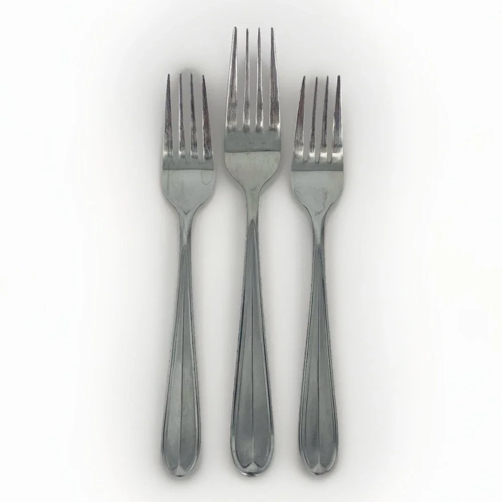Lot 3 Oneida 18/0 Stainless Dinner Salad Forks Baguette Savor? Teardrop Replace